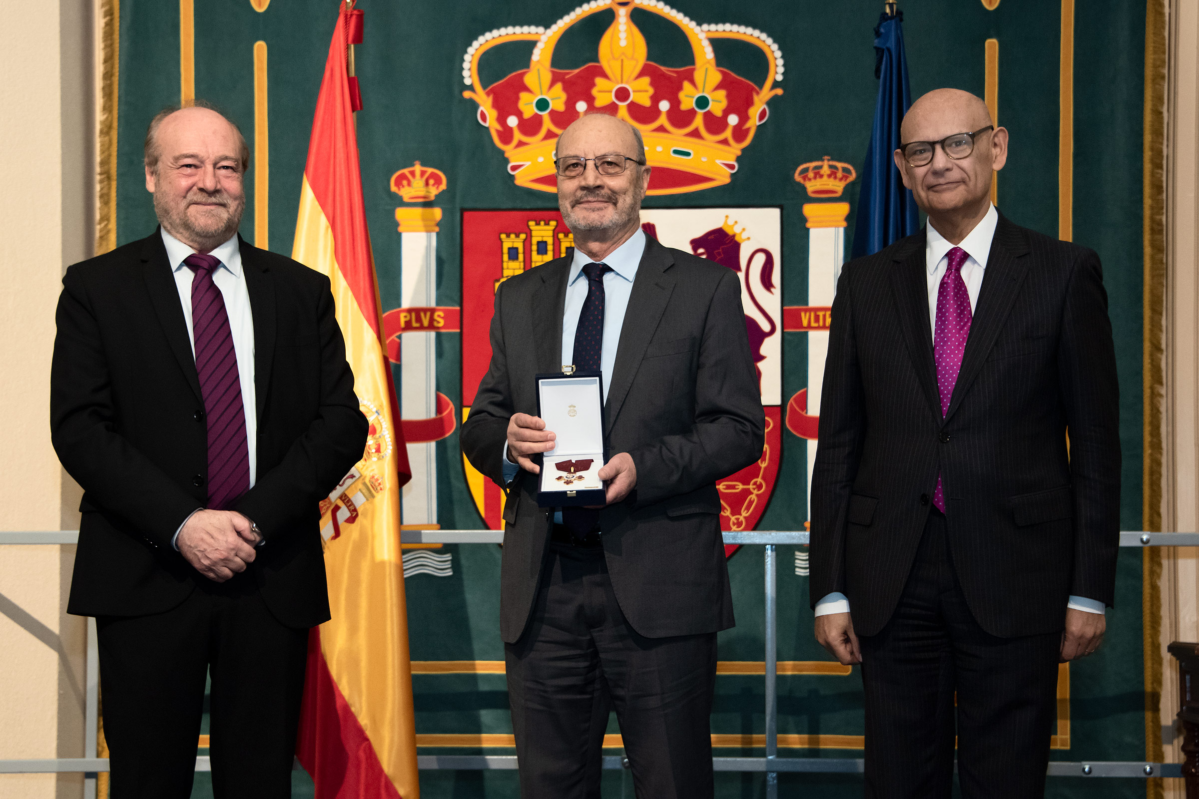 Reconocimiento a José María Alvira sm por parte del Ministerio de Educación y FP