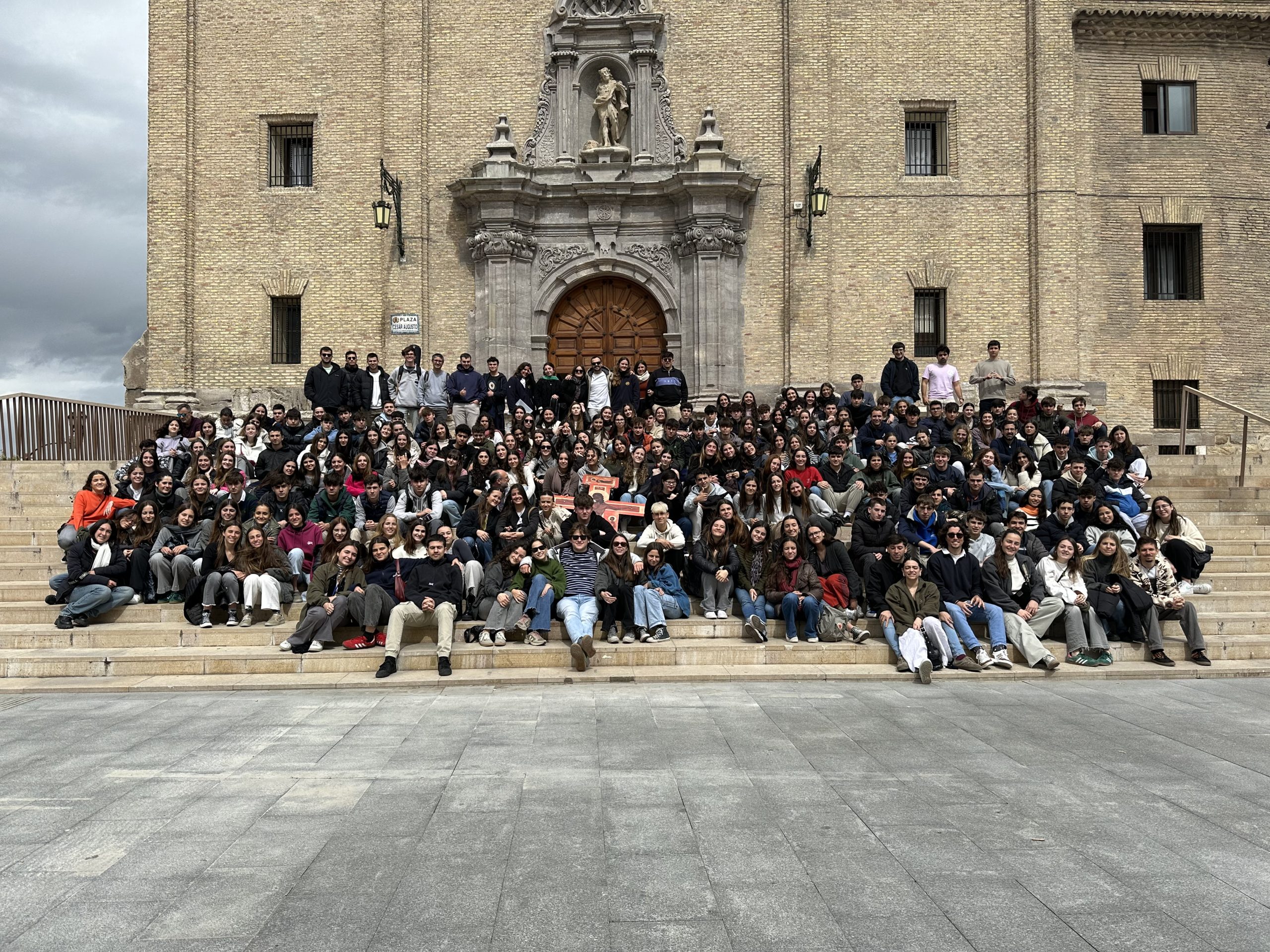 Celebramos la Pascua con los jóvenes de Guinomai